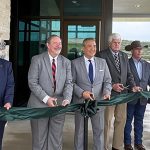 Con nuevo laboratorio de alta tecnología, el USDA busca combatir plagas del ganado