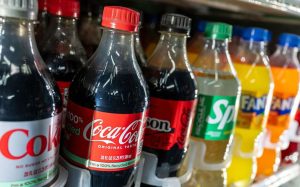 Impuesto a refrescos y chatarra dejó 132 mil mdp en 6 meses