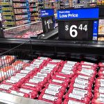 Trump promete acabar “monopolio abusivo”en el sector del procesamiento de alimentos